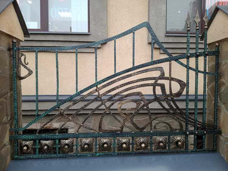 Подъемно-секционные ворота Сергиев Посад